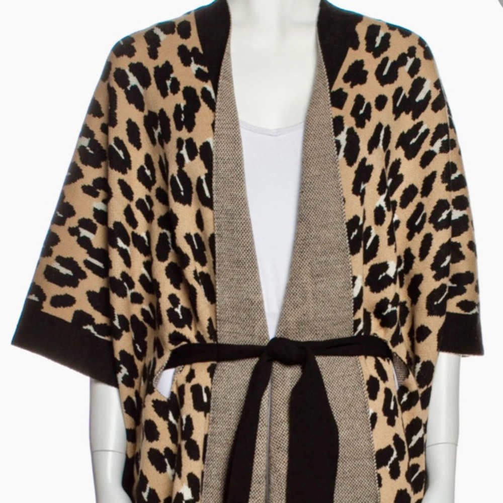 NWOT Beautiful Kate Spade Leopard Ruana / Poncho